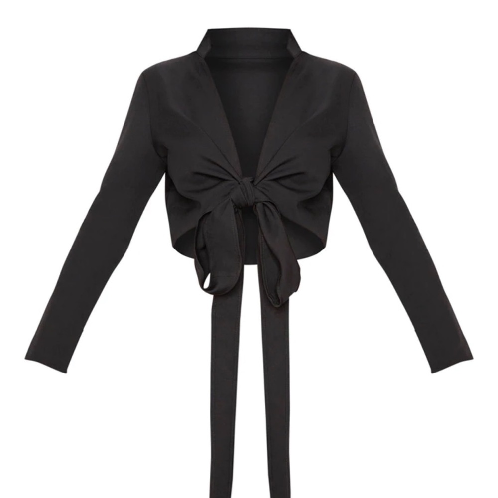 Pretty little thing black Blanche tie front long sleeve crop top